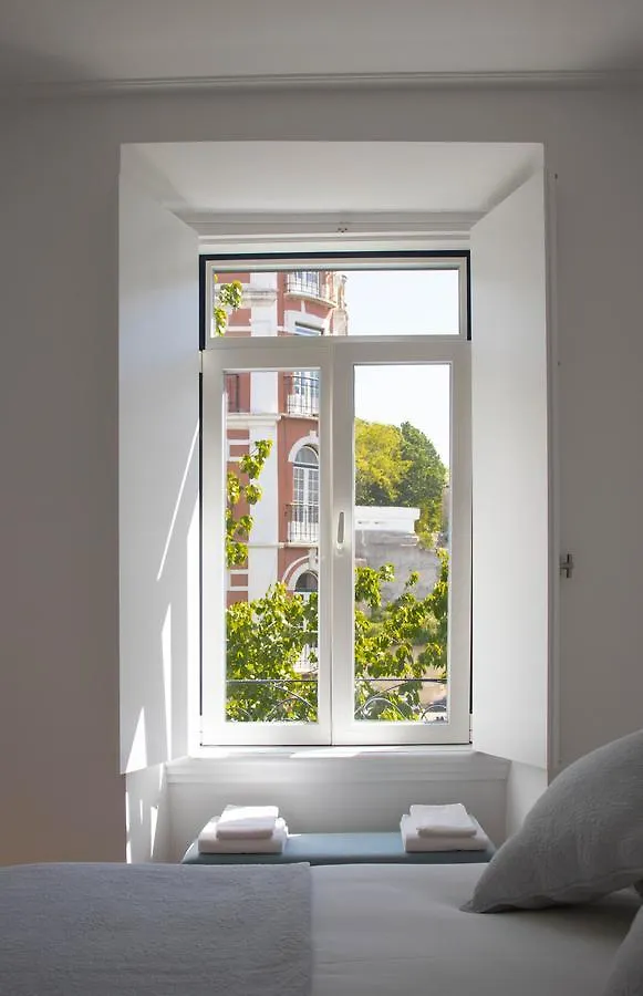 Destino Lisboa Apartments 0*, Lisbon